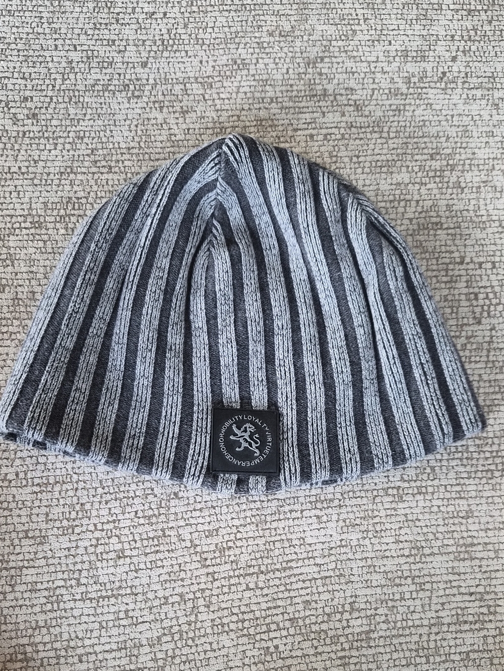 Express Men's Gray & Black Striped Beanie